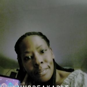 Meet your Posher, Angie